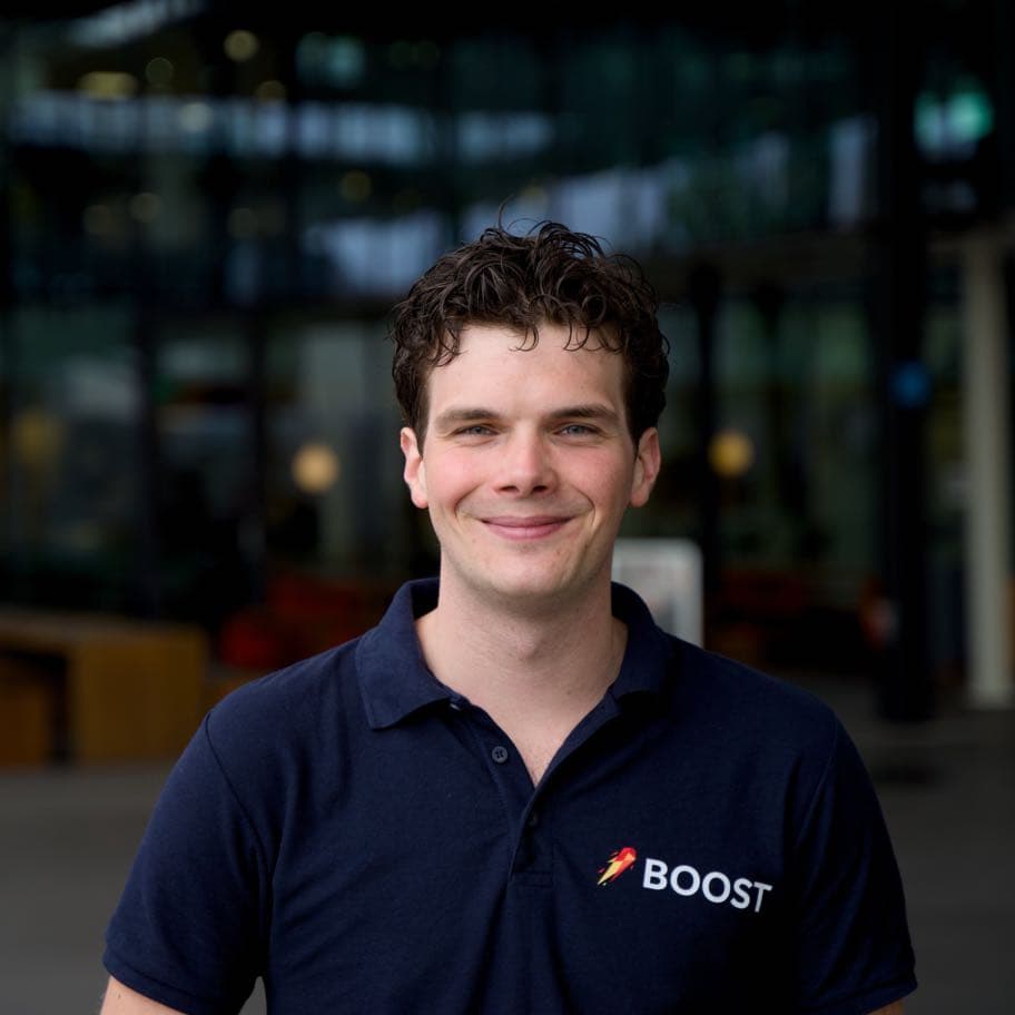 Nick Hol - BOOST Chair